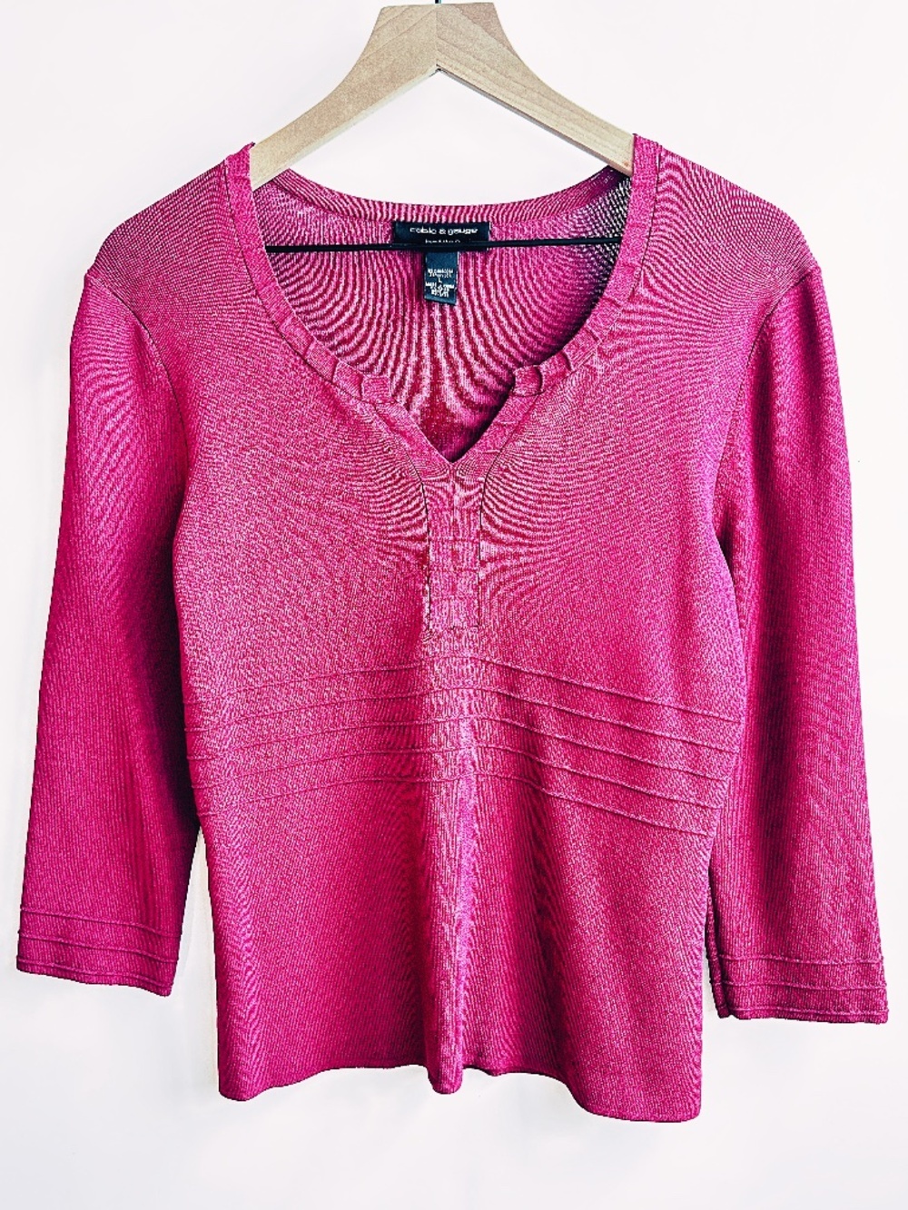 Cable & Gauge Petites Fuchsia V-Neck 3/4 Sleeve Sweater Size LP